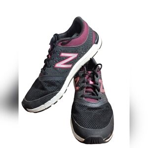 New Balance Running Sneakers Size 7.5